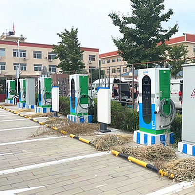 瑞杰80KW集中式快充站 賦能新能源商用車高效補(bǔ)能新時代